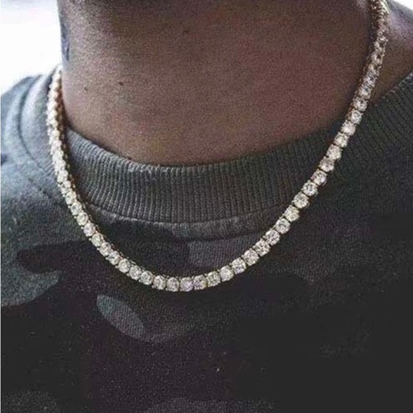 Other - Stylish street style necklace